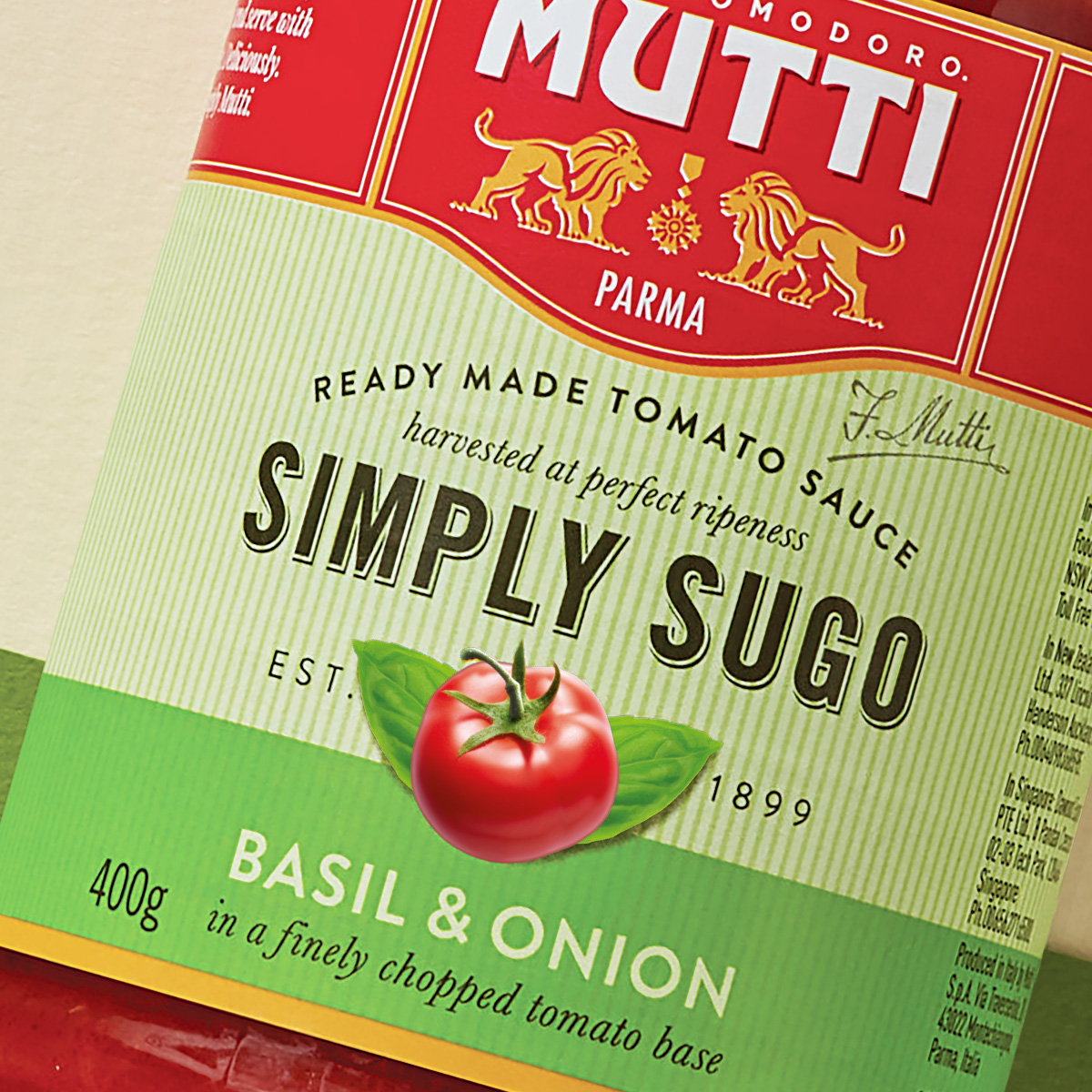 Mutti Basil & Onion Mutti_packaging-branding-design-sauce